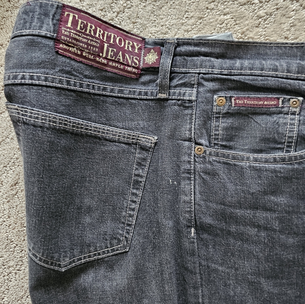 Territory Mens jeans